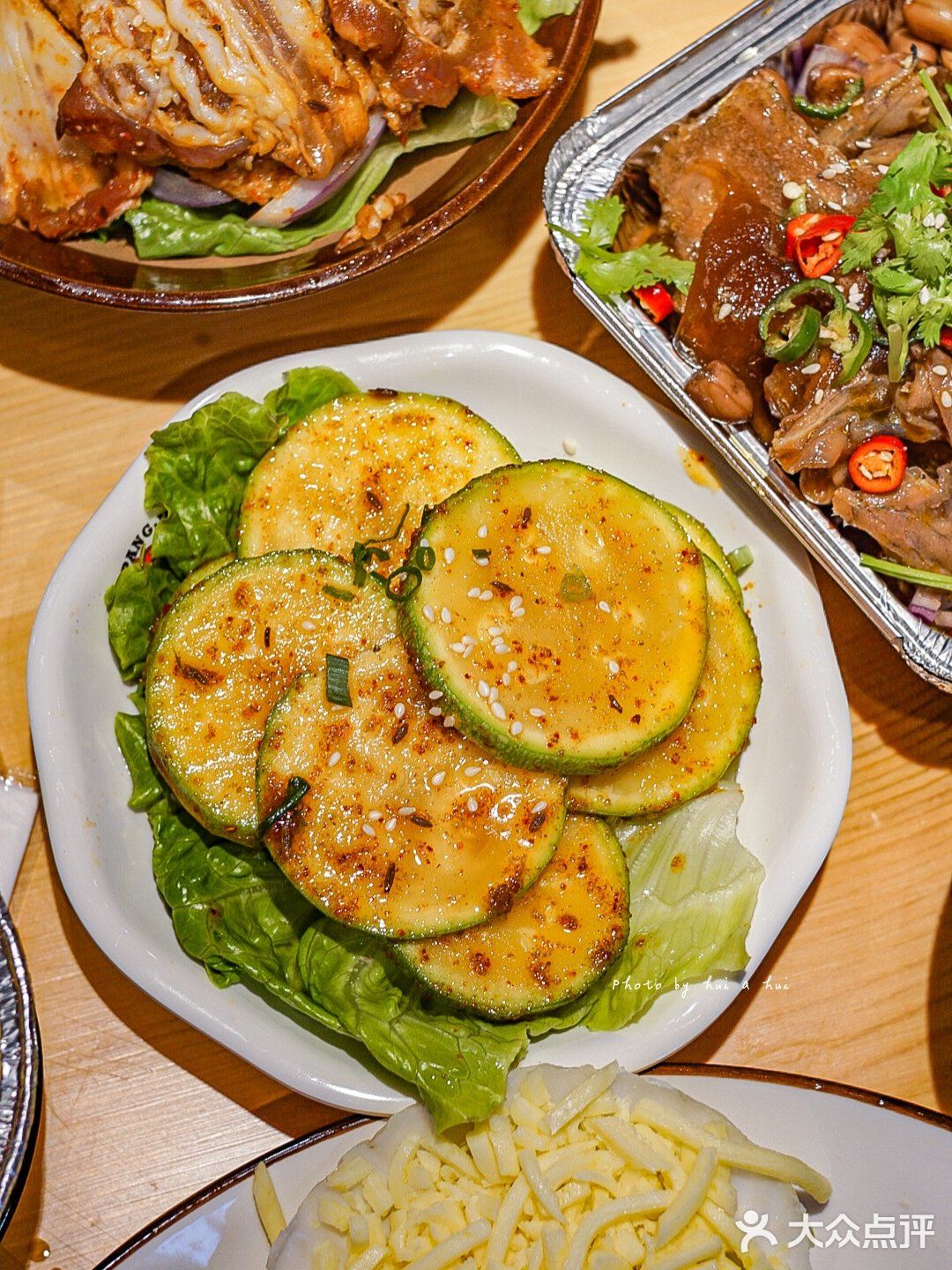 武汉烤肉🔥糯叽叽的桂花年糕，我一个人可以吃五盘