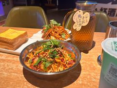 -喝丢一只鞋海鲜烧烤·海肠捞饭(东关街店)