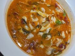 -外婆私房菜(新亚百货店)