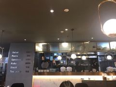 -POKEE VIA&Brunch·维娅(重庆来福士店)