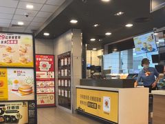 -麦当劳(花桥得来速店)