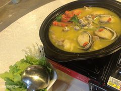鲍鱼文昌鸡煲-琼大师东方烤乳猪(亚特兰蒂斯店)