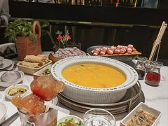 -领鲜天下·焗海鲜·花胶鸡(天目里店)