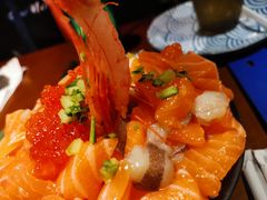 三文鱼火山丼-魔丼屋(日月光店)