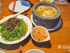 -菌自由丨野生菌火锅特色庭院餐厅(丽江古城店)