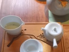 -梅间堂茶馆(绿地缤纷城店)