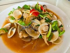 -覃记海鲜美食餐厅