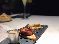 -The ROOF (通盈中心店)