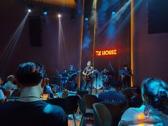 -TZ House音乐现场(来福士中心店)