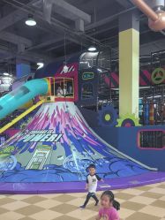 -欧酷世界动力星球(王府井奥莱UP TOWN店)