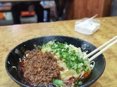 干溜豌杂面-秦云老太婆摊摊面(全国总店)