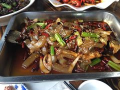 -谭大厨龙虾馆(中交公园时光美食街店)