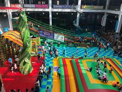 -蒙特利亲子乐园