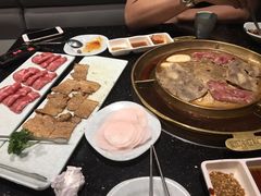 -猪啊牛呀羊啊铜盘烤肉(正大广场店)