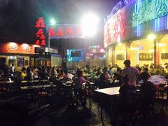 -清真磊磊烧烤老店(饮虎池街34号店)