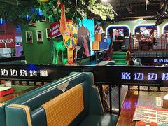 -路边边.炒菜烧烤.音乐餐厅(良乡长虹店)