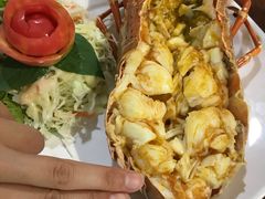 -班赞海鲜市场胖阿姨加工点