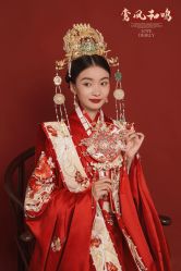 -雨墨婚纱摄影工作室