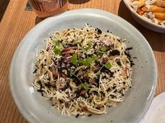 -MOMENTI手工意面(晶耀前滩店)