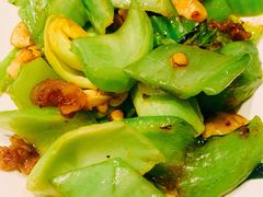 清炒水东芥菜-肥仔文澳门猪骨煲(南京西路店)