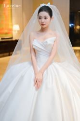 -拉瑞娜LaReine婚纱礼服高级定制