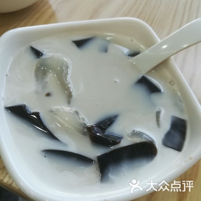 四季糖水城芒果西米露凉粉图片-北京面包甜点-大众点评网