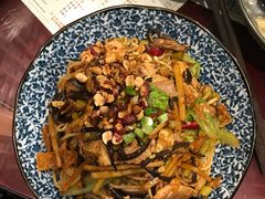 -螺世纪螺蛳粉·桂味小排档(裕德店)