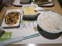 -老乡鸡(上海品尊国际中心店)