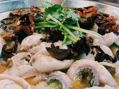 -何哥鲜鱼餐厅(龙湖花园店)