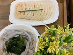 -小天鹅火锅·一线江景洪鼎旗舰店(洪崖洞店)