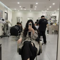 -HAIR HERE造型