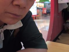 -肥肥虾庄·金牌油焖大虾(汉口城市广场店)