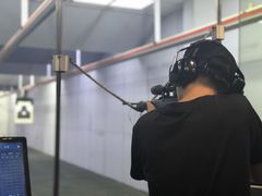-都市枪神实弹射击俱乐部