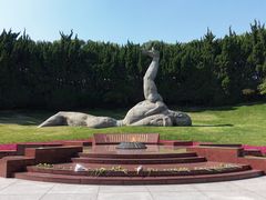 -龙华烈士纪念馆-停车场