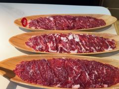 -左庭右院鲜牛肉火锅(金山万达店)