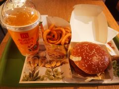 -麦当劳(新王府井店)