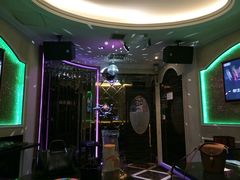 -麦度量贩式KTV(中联广场店)