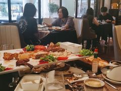 -Efes Turkish & Mediterranean Cuisine 艾菲斯餐厅(陆家嘴店)