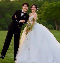 -第一夫人婚纱摄影(南京店)