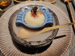 -蟹犇前•帝王蟹雪蟹(陆家嘴店)