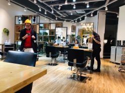 -曼都发型·臻选