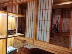 -碧中海汤泉汗蒸酒店