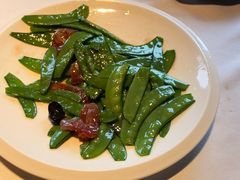 -八府香鸭·啫啫煲(华山路店)