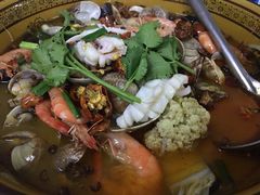 -美味海鲜大排档(明发美食地标店)