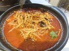 -沁麦源过桥米线(总店)