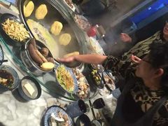 -船梆煮•蒸汽海鲜·炉火烤肉(五四广场店)