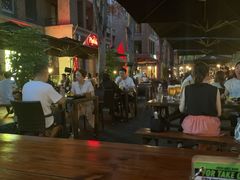 -Pistolera Mexican Cantina女枪手墨西哥餐厅(碧云路店)