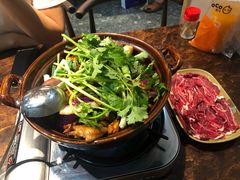 -凤兴鸡煲(宝安海雅店)