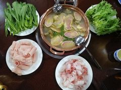 -银同牦牛肉火锅
