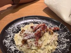 -HELLO 27 意面·沙拉·帕尼尼